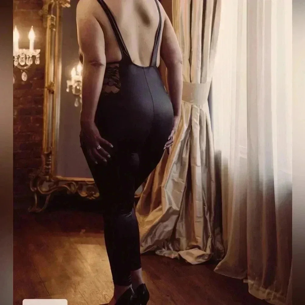 Shiny Catsuit with Faux Leather Look. Size XL - Picture 2 of 8